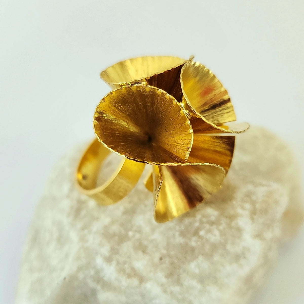 Contemporary Flower Ring – Luisa Soto Joyeria