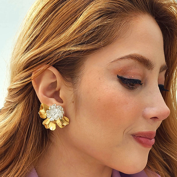 Contemporary Flower Polka Dots