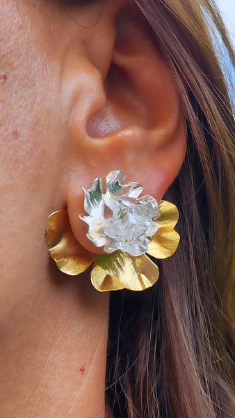 Contemporary Flower Polka Dots